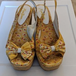 Miss Bisou yellow platform wedges size 8.5